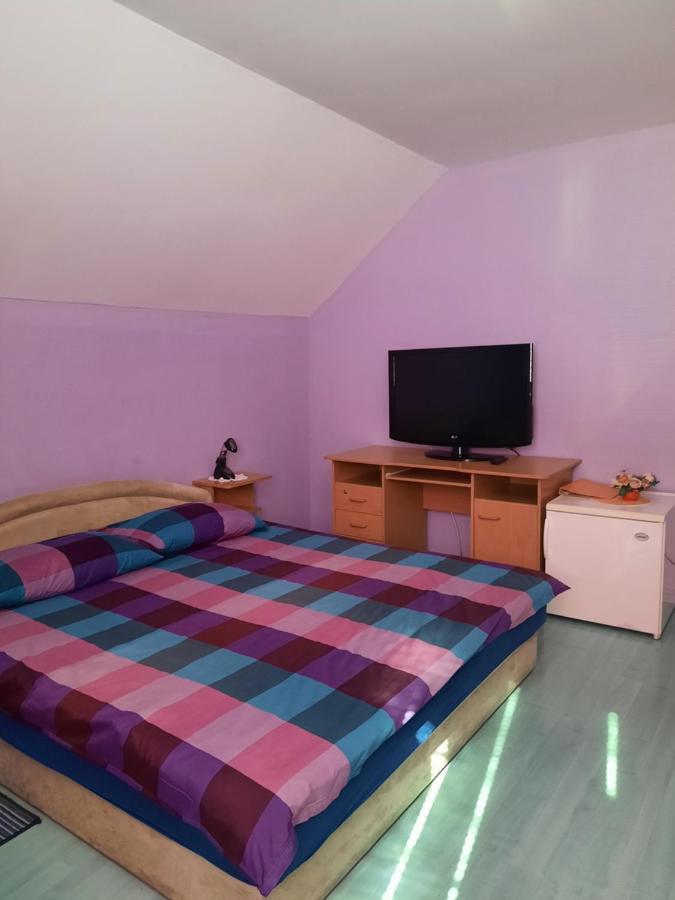 Rooms Cehovin Postojna Exterior foto