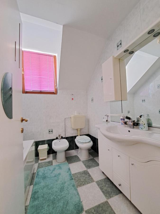 Rooms Cehovin Postojna Exterior foto